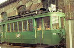 Der Trammotorwagen Be 2/2 Nr.175 auf dem täglich benutzten Abstellgeleise in der Gärtnerstrasse neben dem Depot Wiesenplatz, 1972