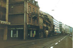 Die Aeschenvorstadt vor dem Abbruch der gesamten Häuserreihe um 1975