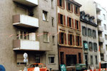 Der Abbruch von den Wohnhäusern Bläsiring 138 + 140, u.a. das Haus der Metzgerei Simon, 1983
