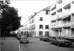 Kleinhüningen 1980, die Dorfstrasse mit dem ehemaligen Restaurant Drei Könige, später dann die Buchdruckerei Hutter, im Laden ganz recht war ein Damensalon mit einer hübschen rothaarigen Coiffeuse!
