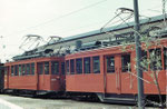 Die Dienstfahrzeuge Nr. 2060 und Nr. 2017 in der Abstellanlage hinter dem Depot Wiesenplatz, 1972