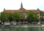 Das Rheinschulhaus am Unteren Rheinweg bei der Dreirosenbrücke (ehemliges Schulhaus für Hilfsklassen), 2015