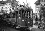 Der Trammotorwagen Be 2/2 Nr. 207 in der Freiluftanlage hinter dem Depot Wiesenplatz, 1970