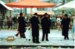 Die Fasnacht 1984, das Fasnachtscomité am Claraplatz mit dem Ehren-Obmann Philipp Fürstenberger (zweiter von rechts)