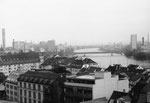 Blick gegen den St.Johann-Hafen und die Dreirosenbrücke, 1980