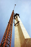 Der Bau des neuen Fernsehturmes auf St.Chrischona (höchstes Gebäude der Schweiz!), 1982