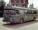 Der BVB-Bus Nr.65 in der Metzerstrasse die Haltestelle Kannenfeldplatz verlassend im Jahre 1972