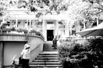 Der Eingang zum Zolli-Restaurant im Oktober 1985 