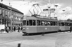 Trammotorwagen Be 4/4 Nr.445 auf der Linie 18 die Haltestelle Mustermesse verlassend, 1969