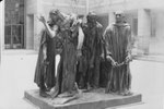 Der Innenhof des Kunstmuseums Basel mit der Statue «Die Bürger von Calais« von Rodin, alte Aufnahme von 1969
