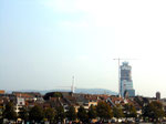 Der Bau des nicht besonders schönen ROCHE-Turmes im September 2014