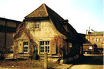 Kleinhüningen, die Schulgasse mit dem Fischerhaus Bürgin, hier noch am alten Standort ! im Jahre1985