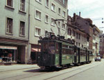 Ein damals normaler Tramzug:  Be 2/2 mit zwei Anhängewagen auf der Linie 5 in der St.Johanns-Vorstadt, 1970 (Die Linie 5 verkehrte zwischen St.Louis Grenze und dem Bruderholz)