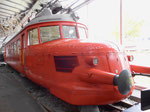 Vorderansicht des legendären und beliebten «Roten Pfeils« RCe 2/4 Nr.203 im Verkehrshaus Luzern, 2015