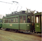 Der Tramzug der Linie 7 mit Motorwagen Be 2/2 Nr. 166 und Anhängewagen Nr .1198 an der Mustermesse, 1972