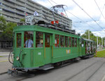 Hundert Jahre Tram nach St.Jakob. Motorwagen Be 2/2 Nr.190 und ein Sommerwagen auf der Linie 22 an der Haltestelle St.Jakob, 2016