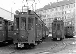 Zwei Trammotorwagen Be 2/2 Nr.161 und Nr.165 auf den Abstellgeleisen hinter dem grossen Depot Wiesenplatz, 1970