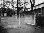 Die ruhige Anlage hinter der Baslerhalle 8 (Kongresshalle) 1974