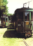 Der Trammotorwagen Be 2/2 Nr. 142 und Anhängewagen Nr. 1211 in der Abstellanlage Eglisee, 1972
