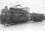 Trammotorwagen Be 2/2 Nr.195 nach dem Unfall mit einem Bagger am Aeschengraben in der Werkstätte der BVB, 1970