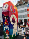 Die Rückseite der Laterne der «Höibärgler« an der Laternenausstellung auf dem Münsterplatz 2019
