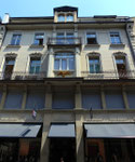 Die Fassade von von KOST-Sport an der Freien Strasse (Frontalsicht) 2014
