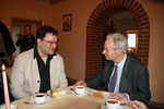 Herr Dr. Janik und Herr Dr. Schulz beim Austausch