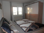 Schlafzimmer m. Kleiderschrank/Bedroom with Closet