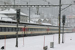 Februar 2021: Zug im Bahnhof Göschenen. Am Wochenende wurde der Zug jeweils bis Göschenen geführt. (Aufnahme vom Dezember 2017.)