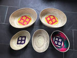 Gross Fr. 24.- (40 x 30 x 10 cm)        Klein Fr. 18.- (30 x 22 x 9 cm) nur das rechts vorhanden