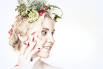 Ingrid Hofbauer: Marie Therese - White beauty