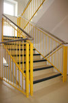 Treppengeländer pulverbeschichtet gelb Edelstahl Handlauf