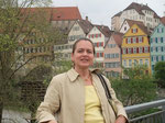 Erschöpfte Silke auf der Neckarbrücke, kurz vor der Rückfahrt