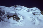 Aufstiegsspur in der Nordflanke mit Barre des Écrins 4102 m, Pic Lory 4086 m und Dome de Neige 4015 m