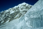 Eisformationen und Langtang Lirung 