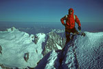 Gipfel Pointe Whymper  4184m und Aiguille du Midi 3800m im Hintergrund