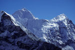 Makalu 8485 m und Num Ri 6677 m - Tele -