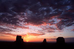 Monument Valley - Sunrise -