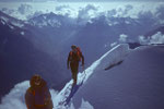 Michael und Walti auf dem Gipfelgrat zur Lenzspitze in memoriam