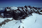 Wetterhorn 3692 m, Schreckhorn 4078 m und Lauteraarhorn 4042 m vom Gipfel