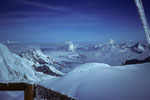 4554m-Aussicht auf die Viertausender im Westen und  in der Ferne Montblanc