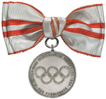 Olympiamedaille 1964 Damenmasche mit Etui