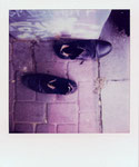 Stiefel im Karoviertel, Polaroid Color i-Type Film