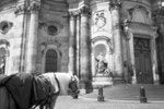 Pferd an der Hofkirche, Dresden, Lochkamerafotografie, Schwarzweißfoto, Enno Franzius