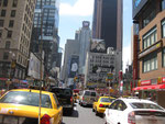 Am Time Square muss man einfach mehr Zeit verbringen. Alles ist so gross, bunt und leuchtet. Einfach zu viel was auf einen einwirkt.