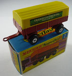 Matchbox SF 02A Mercedes Trailer -  rot / Plane gelb aus TP-001A