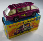 22B Freeman Intercity Commuter / lilametallic / Einrichtung elfenbein / Bodenplatte unbemalt / Bus mit Aufkleber