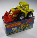 29C Tractor Shovel hell gelb / Motor-Sitze silber / Schaufel rot / Bodenplatte gelb