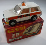 20B Police Patrol weiß / Frostscheiben / Police groß / Rundumleuchte orange / Sitze orange / Bodenplatte unbemalt