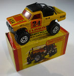 13D 4x4 Truck - gelb / Aufdruck 4x4 / Bodenplatte unbemalt